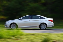 2011款现代索纳塔八