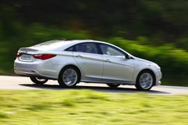 2011款现代索纳塔八