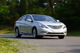 2011款现代索纳塔八