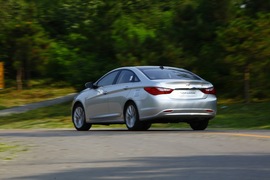 2011款现代索纳塔八