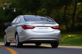 2011款现代索纳塔八