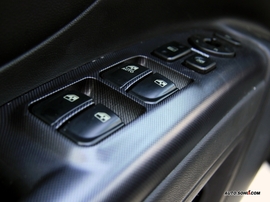 现代索纳塔-御翔内饰