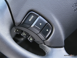 现代索纳塔-御翔内饰