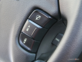 现代索纳塔-御翔内饰