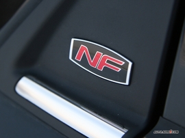 现代索纳塔-御翔内饰