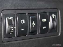 现代索纳塔-御翔内饰