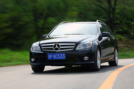 2010款奔驰C300旅行车深度测试实拍