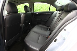 2011款三菱翼神1.8L