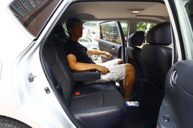 2011款日产骐达1.6T
