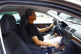 2011款上海大众全新帕萨特1.8T御尊版试驾实拍