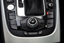 2011款奥迪Q5