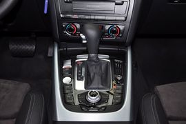 2011款奥迪Q5