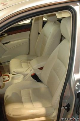 2007款上汽荣威750D