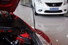 2011款日产370Z(海外08款)到店实拍