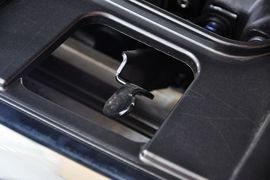 2011款日产贵士3.5L自动版到店实拍