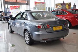 2011款马自达6