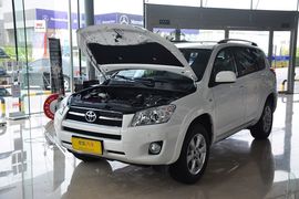 2011款丰田RAV4