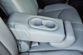 2011款丰田RAV4