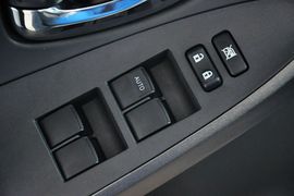 2011款丰田RAV4