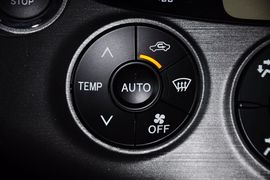 2011款丰田RAV4