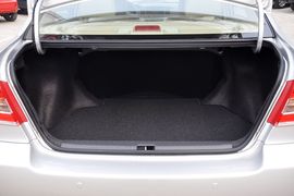 2011款丰田花冠1.6L