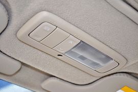 2011款丰田花冠1.6L