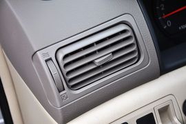 2011款丰田花冠1.6L