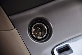2011款丰田花冠1.6L
