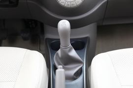 2011款日产新阳光对比测试