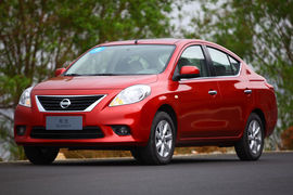 2011款日产新阳光对比测试