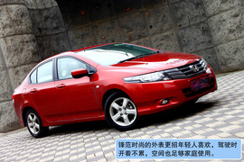 2008款本田锋范对比测试