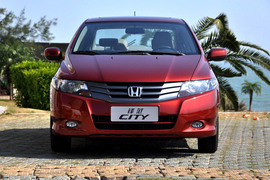 2008款本田锋范对比测试