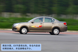 2011款奇瑞E5