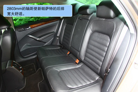 2011款上海大众全新帕萨特1.8T御尊版试驾实拍