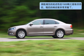 2011款上海大众全新帕萨特1.8T御尊版试驾实拍