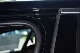 2011款奔驰R350L