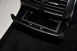 2011款奔驰R350L