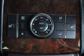 2011款奔驰R350L