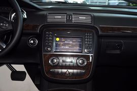 2011款奔驰R350L