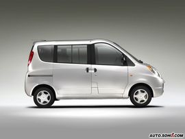 2007款瑞麒2官方图片