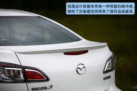 2011款长安马自达3星骋丽江试驾