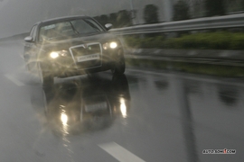 2007款荣威750动态