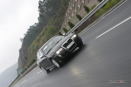 2007款荣威750动态