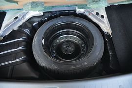 2011款风行景逸LV