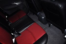 2011款风行景逸LV