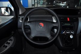 2011款风行景逸LV