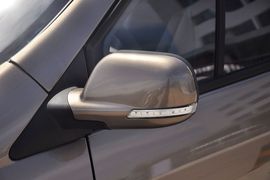 2011款风行景逸LV