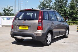 2011款风行景逸LV