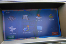 2011款比亚迪S6试驾