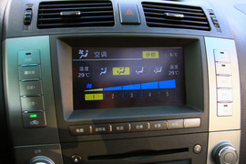 2011款比亚迪S6试驾